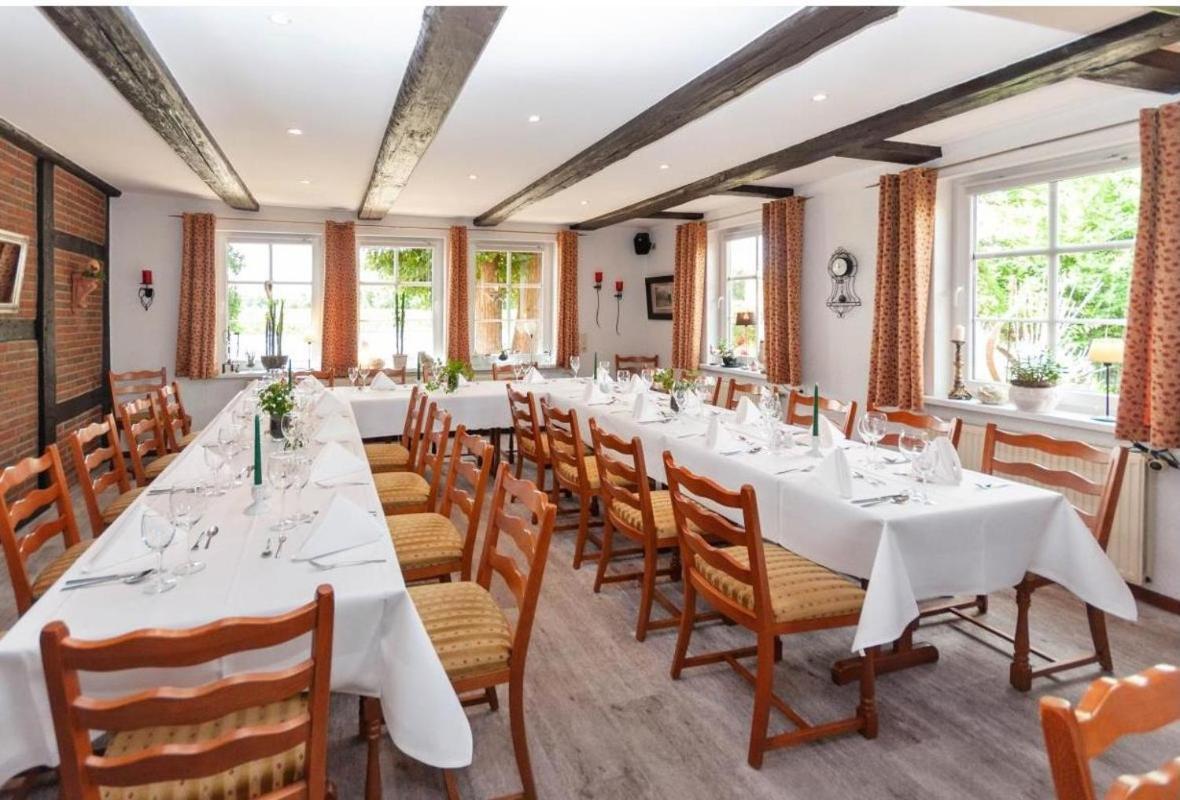 Hotel Zur Erholung & Restaurant Amme'S Landhaus Eicklingen Kültér fotó